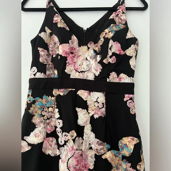 Xscape floral embroidered tank midi dress - Picture 4 of 6